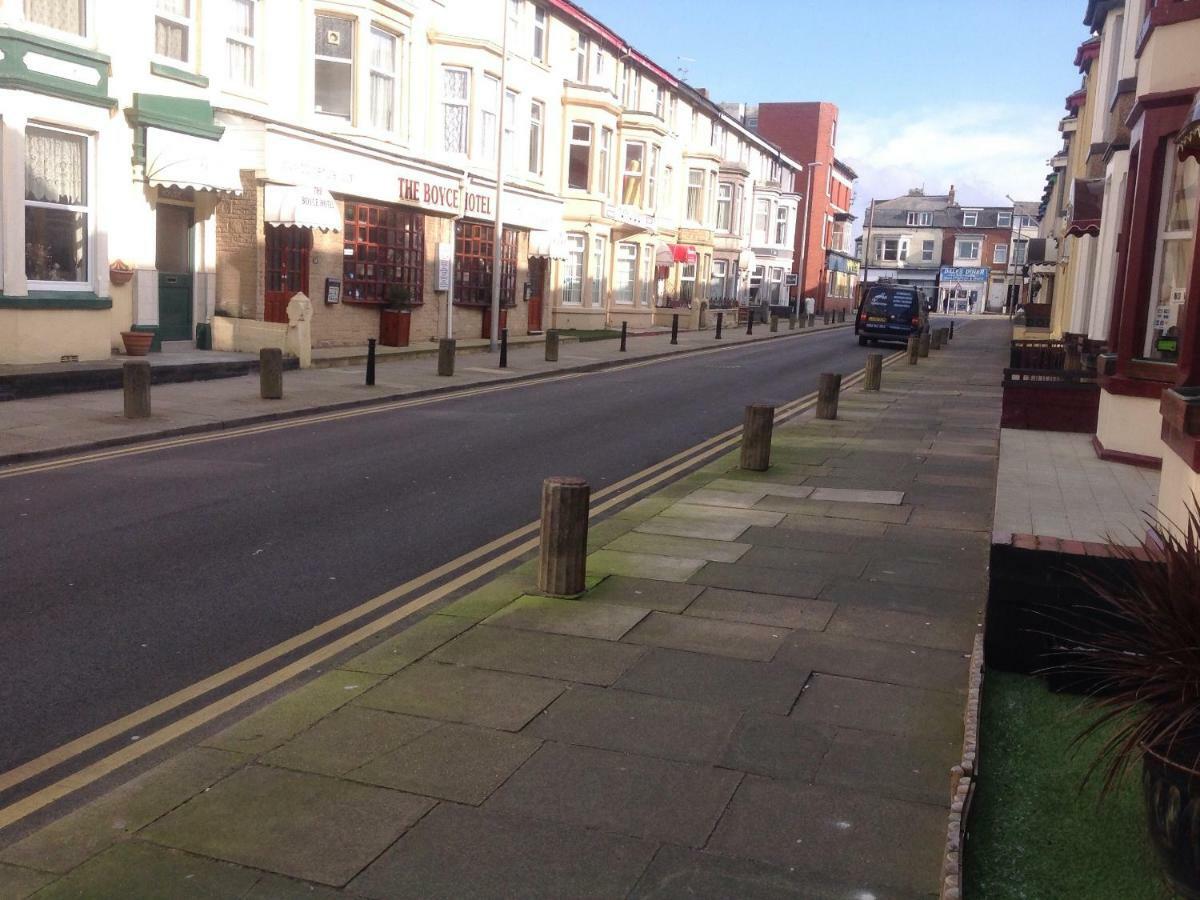 Guest house Talbot House 3*