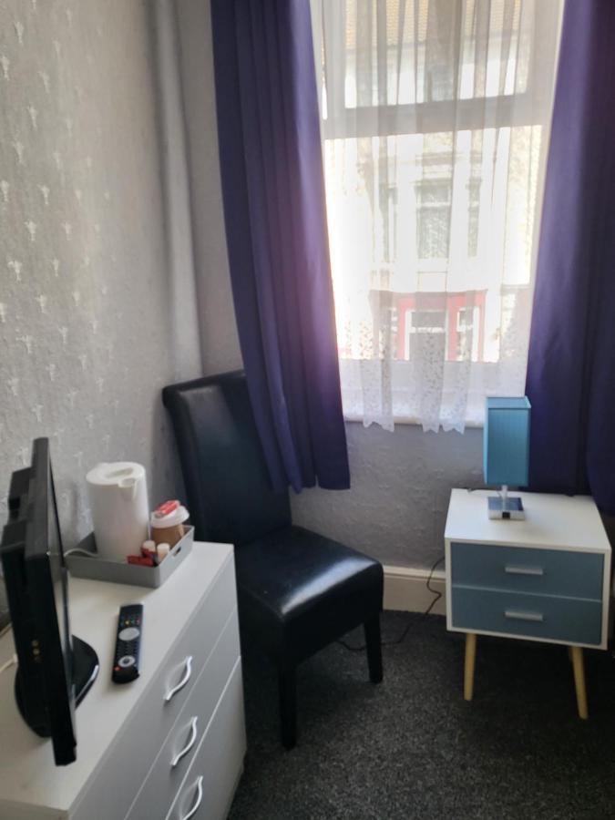 Guest house Talbot House 3*